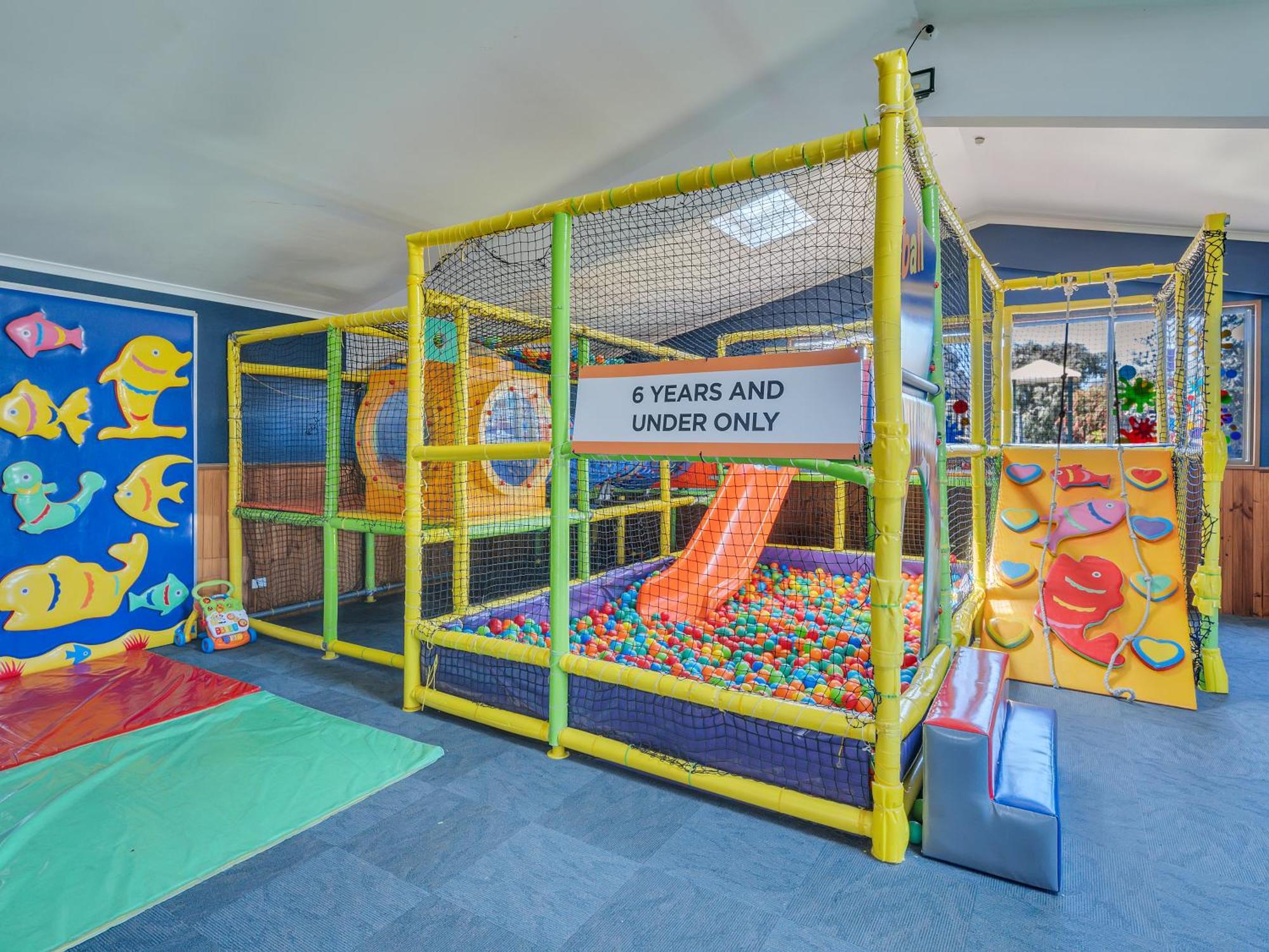 Big4 Ingenia Holidays Queenscliff Beacon Экстерьер фото